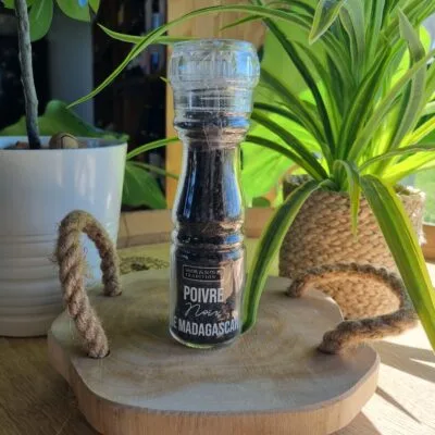 Poivre noir de "Madagascar"